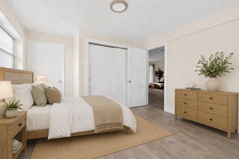 House in Pompano Beach, Florida 3 bedrooms, 98.94 sq.m. № 2063170 - photo 10