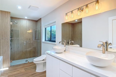 Villa ou maison à louer à Miami, Floride: 5 chambres № 1939172 - photo 9