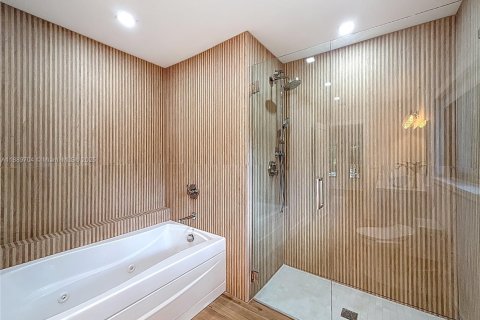 Villa ou maison à louer à Miami, Floride: 5 chambres № 1939172 - photo 10