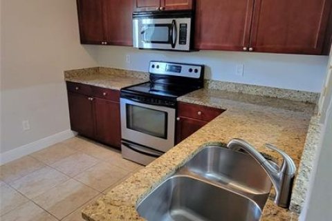 Copropriété à vendre à Lake Mary, Floride: 1 chambre, 77.76 m2 № 1735259 - photo 8