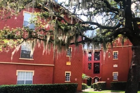 Copropriété à vendre à Lake Mary, Floride: 1 chambre, 77.76 m2 № 1735259 - photo 1