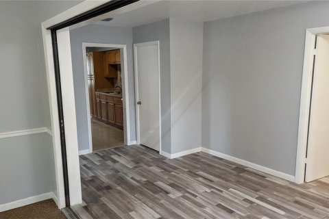 Casa en alquiler en Tampa, Florida, 3 dormitorios, 200.67 m2 № 1899293 - foto 7