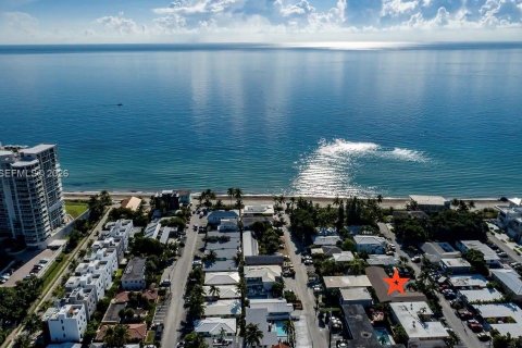 Immobilier commercial à vendre à Hollywood, Floride: 341.32 m2 № 2192010 - photo 4