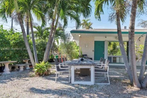 Immobilier commercial à vendre à Hollywood, Floride: 341.32 m2 № 2192010 - photo 21