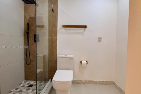 Townhouse in Miami, Florida 3 bedrooms, 136.66 sq.m. № 2002799 - photo 17