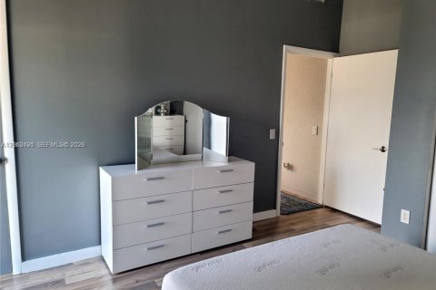 Copropriété à louer à Miami, Floride: 1 chambre, 73.49 m2 № 2259923 - photo 7