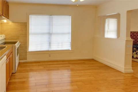 Appartement à louer à Clearwater, Floride: 2 chambres, 91.97 m2 № 2430940 - photo 11