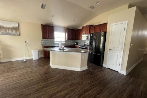 Casa en venta en Kissimmee, Florida, 3 dormitorios, 137.5 m2 № 1852641 - foto 8