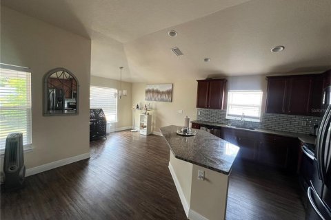 Casa en venta en Kissimmee, Florida, 3 dormitorios, 137.5 m2 № 1852641 - foto 9