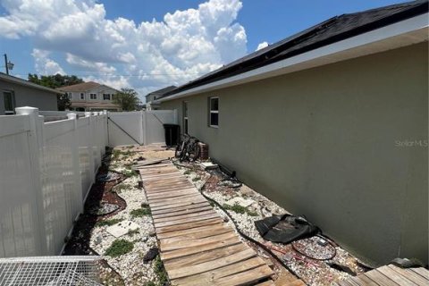 Casa en venta en Kissimmee, Florida, 3 dormitorios, 137.5 m2 № 1852641 - foto 24
