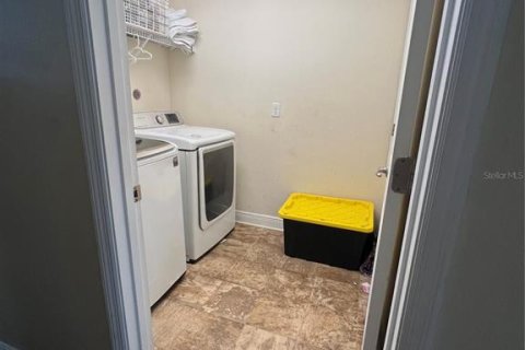Casa en venta en Kissimmee, Florida, 3 dormitorios, 137.5 m2 № 1852641 - foto 13