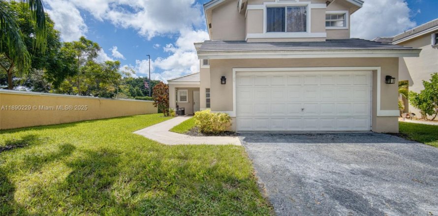 Дом в Дейви, Флорида 3 спальни, 155.05м2 № 1949960