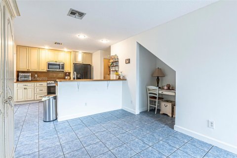 Купить виллу или дом в Дейви, Флорида 3 спальни, 155.05м2, № 1949960 - фото 19