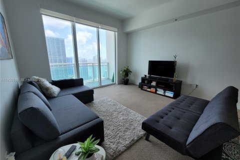 Condominio en alquiler en Miami, Florida, 1 dormitorio, 58.34 m2 № 2007581 - foto 11