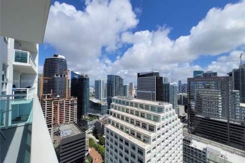 Condominio en alquiler en Miami, Florida, 1 dormitorio, 58.34 m2 № 2007581 - foto 2