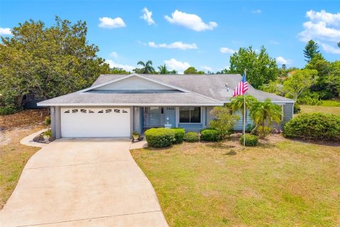 House in Bradenton, Florida 3 bedrooms, 171.59 sq.m. № 1765603 - photo 1