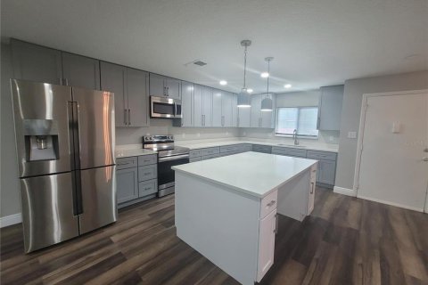 Villa ou maison à louer à Orlando, Floride: 2 chambres, 143.07 m2 № 2406350 - photo 8