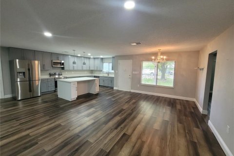 Villa ou maison à louer à Orlando, Floride: 2 chambres, 143.07 m2 № 2406350 - photo 5