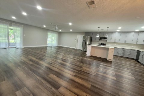 Villa ou maison à louer à Orlando, Floride: 2 chambres, 143.07 m2 № 2406350 - photo 12