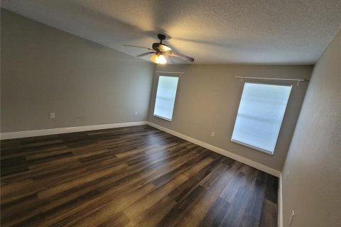 Villa ou maison à louer à Orlando, Floride: 2 chambres, 143.07 m2 № 2406350 - photo 13