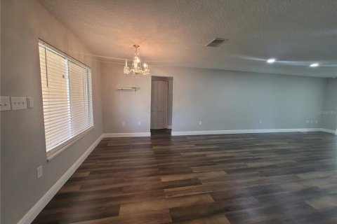 Villa ou maison à louer à Orlando, Floride: 2 chambres, 143.07 m2 № 2406350 - photo 10