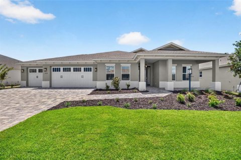 House in Ocala, Florida 3 bedrooms, 205.41 sq.m. № 2369631