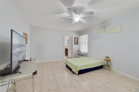 House in Clermont, Florida 3 bedrooms, 162.86 sq.m. № 1632001 - photo 13