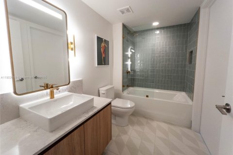 Copropriété à vendre à Miami, Floride: 1 chambre, 60.67 m2 № 2039063 - photo 6