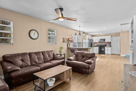 Casa en venta en Orlando, Florida, 3 dormitorios, 129.13 m2 № 1556303 - foto 6