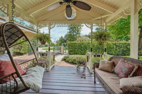 House in Orlando, Florida 3 bedrooms, 213.12 sq.m. № 2095656 - photo 5