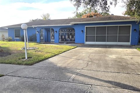 Casa en Spring Hill, Florida 3 dormitorios, 124.86 m2 № 2376861