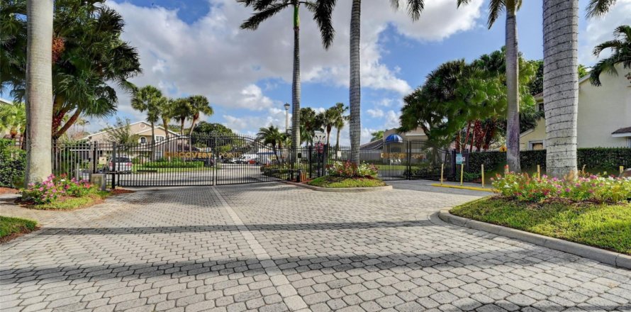 Adosado en Deerfield Beach, Florida 2 dormitorios, 127.46 m2 № 807521
