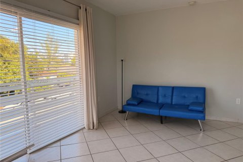 Apartment in Miami Beach, Florida 1 bedroom, 61.59 sq.m. № 2348635 - photo 4
