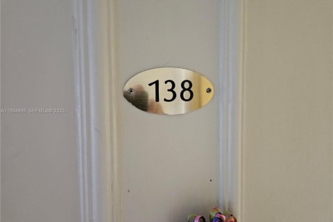 Copropriété à vendre à Pompano Beach, Floride: 1 chambre, 62.71 m2 № 1993071 - photo 1