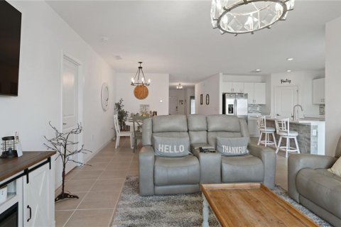 Casa en venta en Groveland, Florida, 4 dormitorios, 171.68 m2 № 1583800 - foto 7
