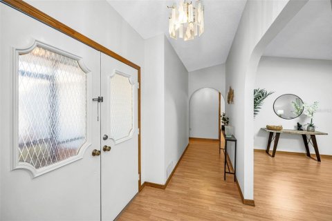 Casa en venta en New Port Richey, Florida, 2 dormitorios, 143.16 m2 № 2106748 - foto 5