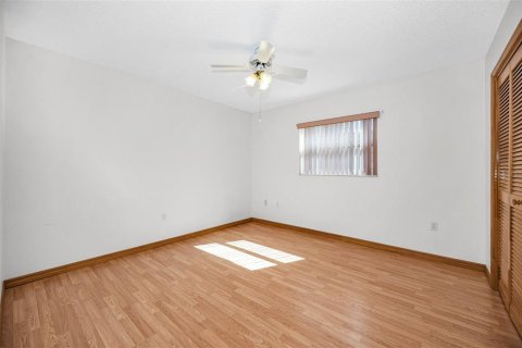 Casa en venta en New Port Richey, Florida, 2 dormitorios, 143.16 m2 № 2106748 - foto 27