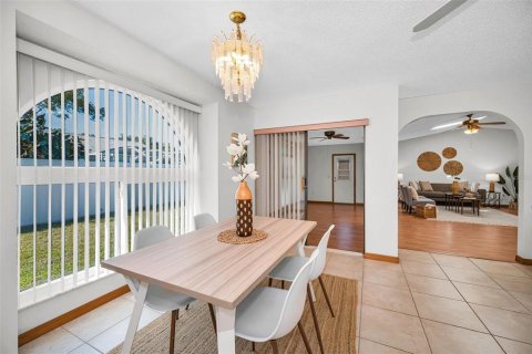 Casa en venta en New Port Richey, Florida, 2 dormitorios, 143.16 m2 № 2106748 - foto 19