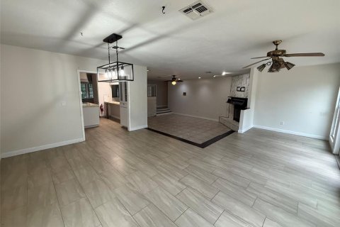 Villa ou maison à vendre à Dade City, Floride: 4 chambres, 291.71 m2 № 2406239 - photo 5