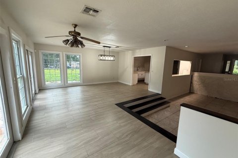 Villa ou maison à vendre à Dade City, Floride: 4 chambres, 291.71 m2 № 2406239 - photo 6