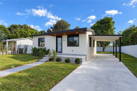 Villa ou maison à vendre à Hollywood, Floride: 3 chambres, 66.89 m2 № 2412364 - photo 9