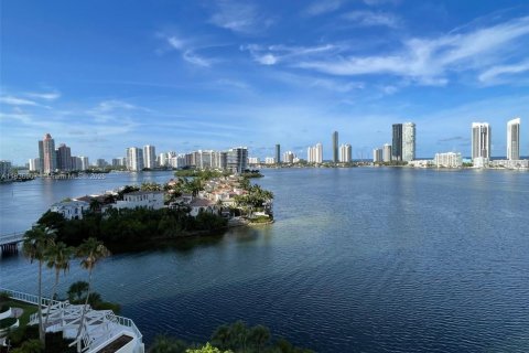 Condo in Aventura, Florida, 3 bedrooms  № 1939541