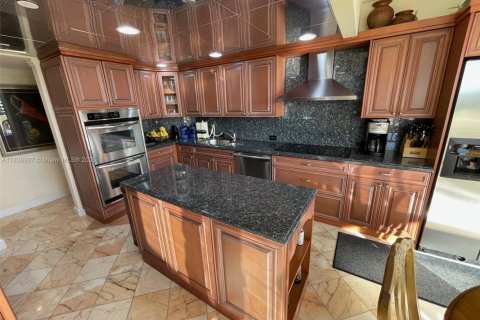 Condo in Aventura, Florida, 3 bedrooms  № 1939541 - photo 19