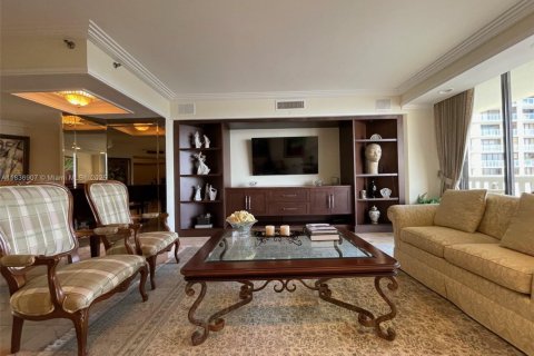 Condo in Aventura, Florida, 3 bedrooms  № 1939541 - photo 7