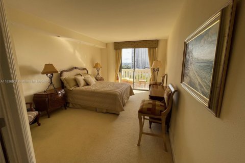 Condo in Aventura, Florida, 3 bedrooms  № 1939541 - photo 23