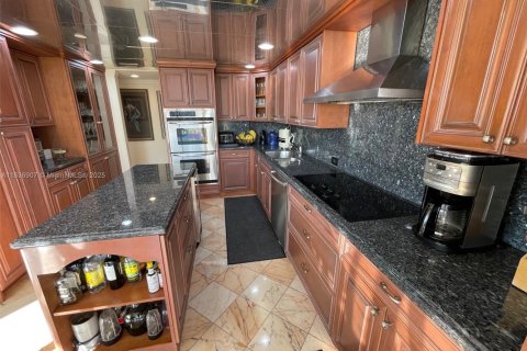 Condo in Aventura, Florida, 3 bedrooms  № 1939541 - photo 20