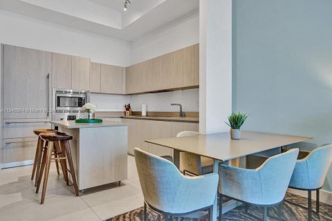Condominio en venta en Hollywood, Florida, 1 dormitorio, 60.67 m2 № 1850595 - foto 16