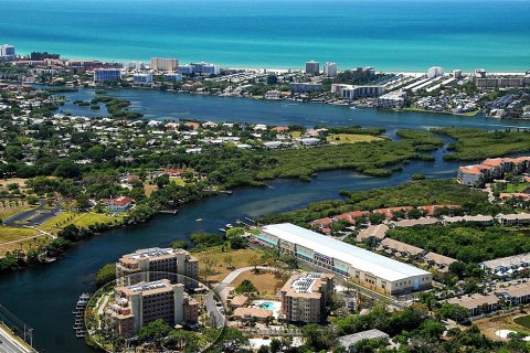 Condominio en venta en Sarasota, Florida, 2 dormitorios, 159.79 m2 № 1784801 - foto 1