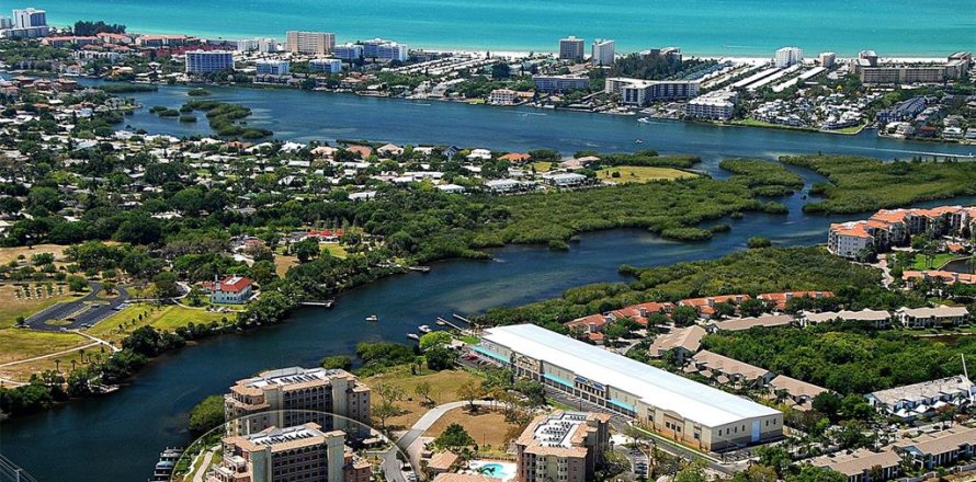 Condominio en Sarasota, Florida, 2 dormitorios  № 1784801