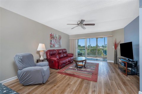 Condominio en venta en Englewood, Florida, 2 dormitorios, 101.54 m2 № 1909066 - foto 11